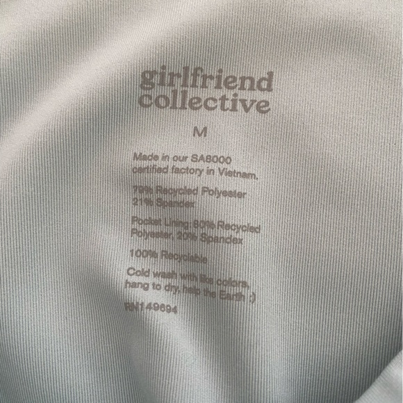 Girlfriend Collective Compressive High Rise Pocket Legging in Blue Pond - Picture 6 of 7